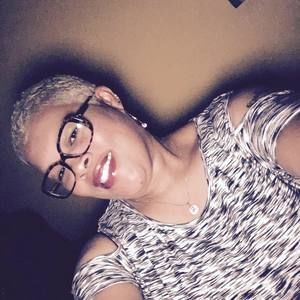 Meet your Posher, Sonya